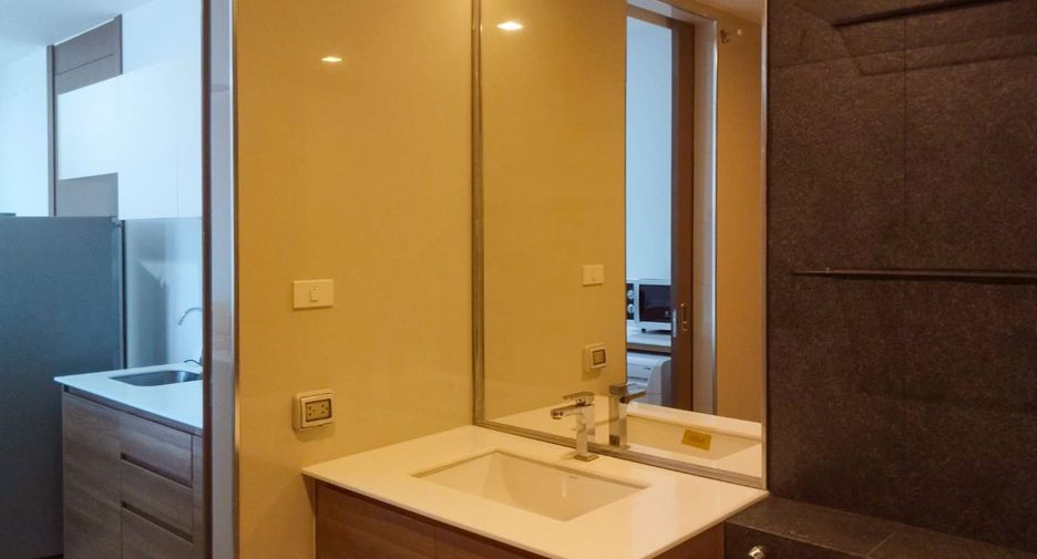For rent 1 bed condo in Si Racha, Chonburi