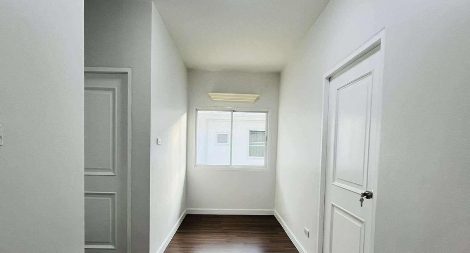 For sale 4 bedrooms house in Doi Saket, Chiang Mai