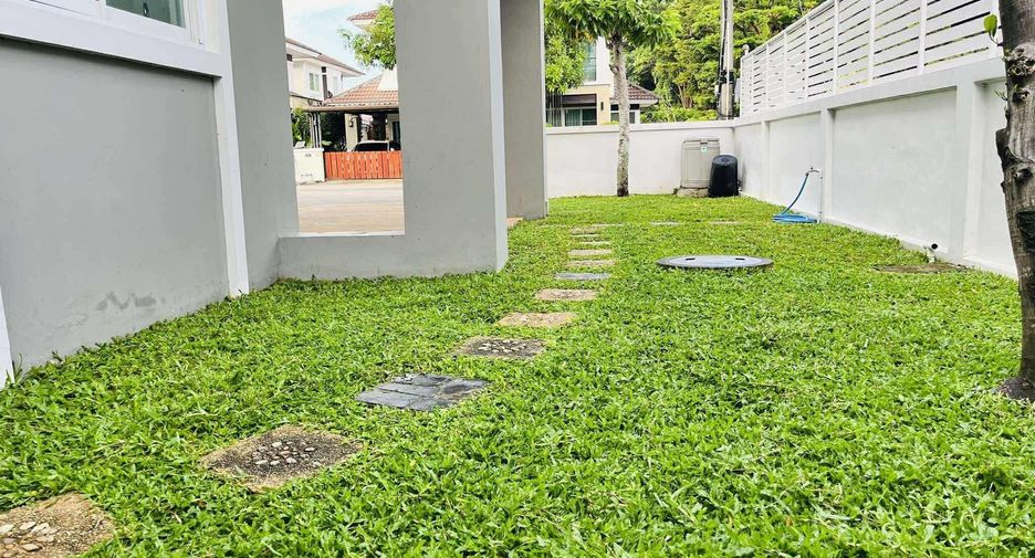 For sale 4 bedrooms house in Doi Saket, Chiang Mai