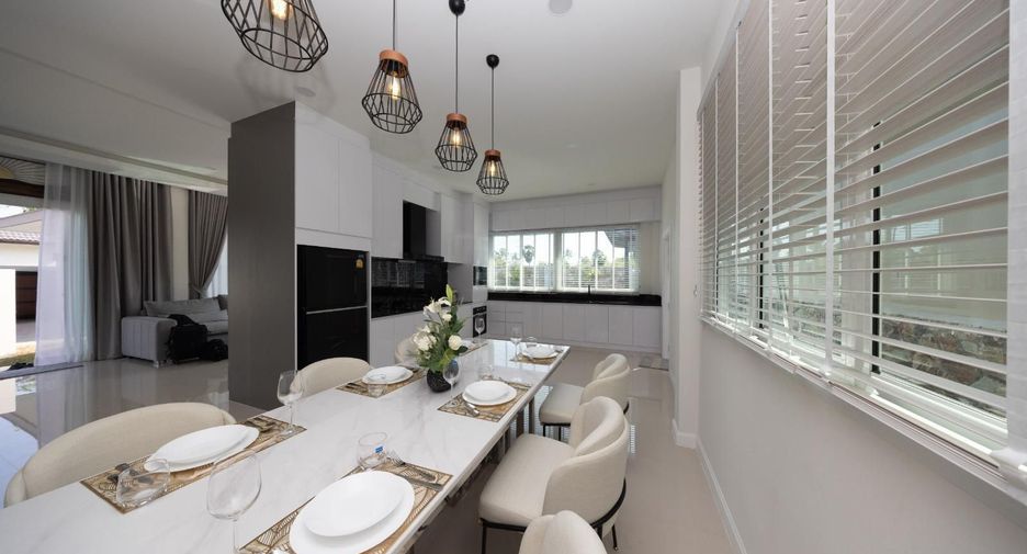 For sale 3 bedrooms house in Bang Lamung, Chonburi