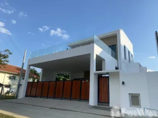 For sale 4 bedrooms villa in Mueang Chiang Mai, Chiang Mai