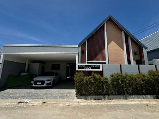 Villa zum Kauf und zur Miete mit 3 Zimmer in Bang Lamung, Chonburi