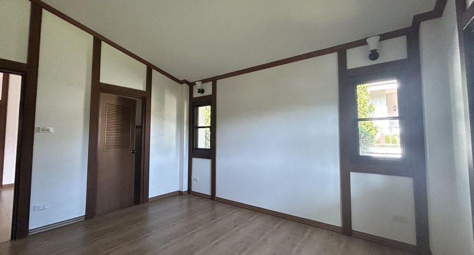 For sale 3 bedrooms house in Hang Dong, Chiang Mai