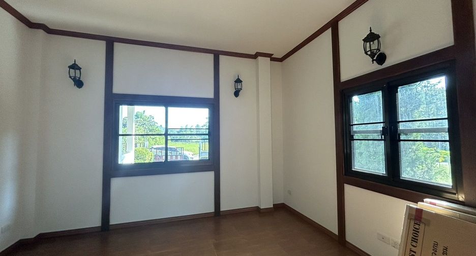 For sale 3 bedrooms house in Hang Dong, Chiang Mai