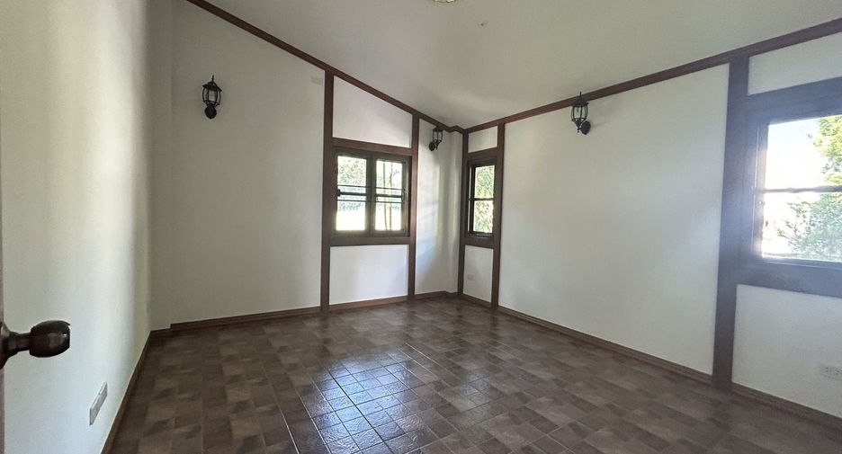 For sale 3 bedrooms house in Hang Dong, Chiang Mai
