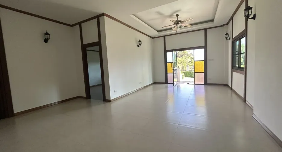 For sale 3 bedrooms house in Hang Dong, Chiang Mai