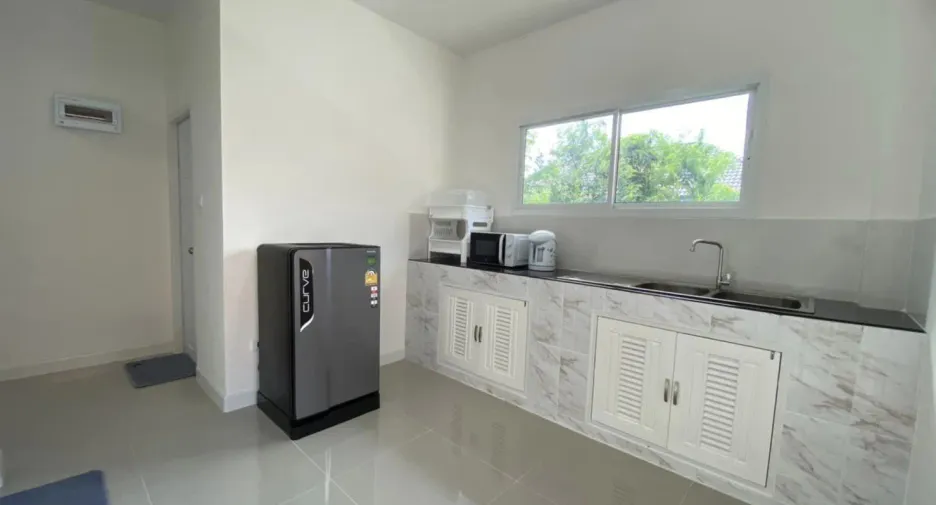 Casa en alquiler de 3 habitaciones en Sattahip, Chonburi