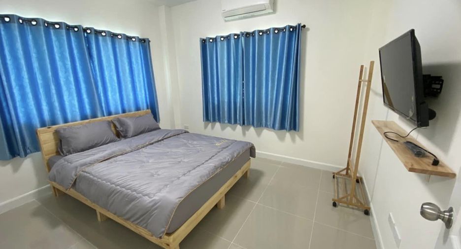 Haus zur Miete mit 3 Zimmer in Sattahip, Chonburi