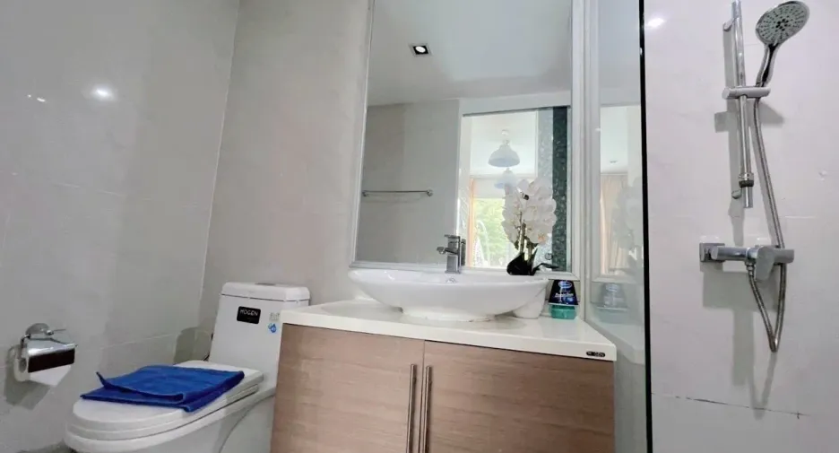 For sale 2 bedrooms condo in Hua Hin, Prachuap Khiri Khan