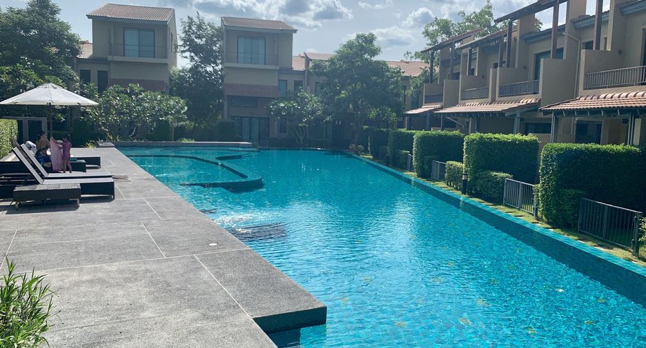 Reihenhaus zum Kauf und zur Miete mit 3 Zimmer in Cha Am, Phetchaburi
