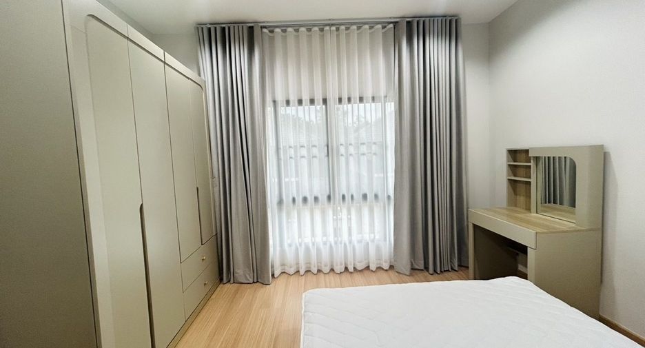 For rent 3 bedrooms house in Saraphi, Chiang Mai