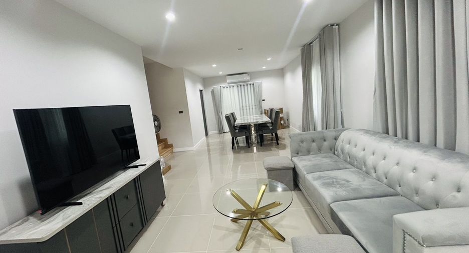 For rent 3 bedrooms house in Saraphi, Chiang Mai