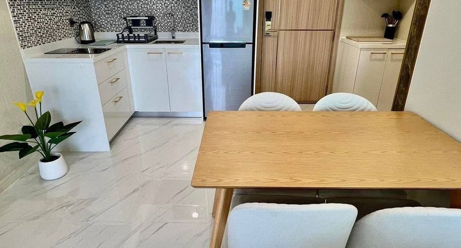 For rent 2 bedrooms condo in Bang Lamung, Chonburi