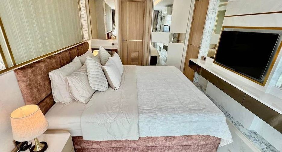 For rent 2 bedrooms condo in Bang Lamung, Chonburi