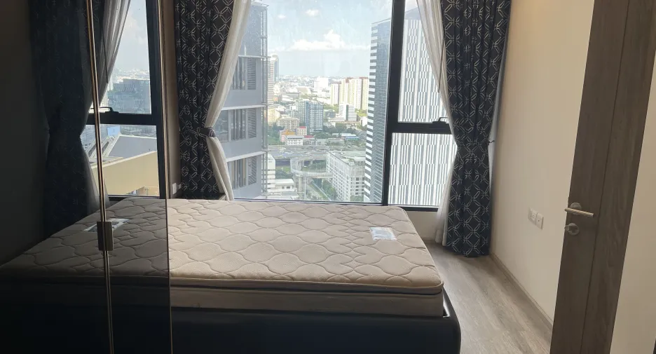 For sale 2 bedrooms condo in Watthana, Bangkok