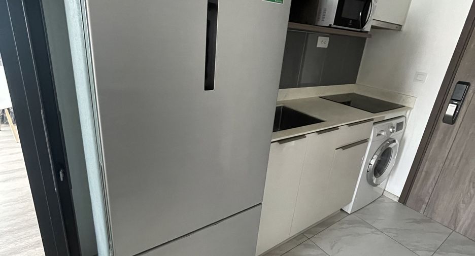 For sale 2 bedrooms condo in Watthana, Bangkok