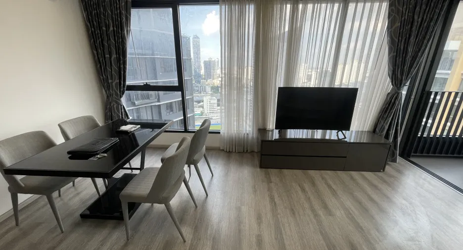 For sale 2 bedrooms condo in Watthana, Bangkok