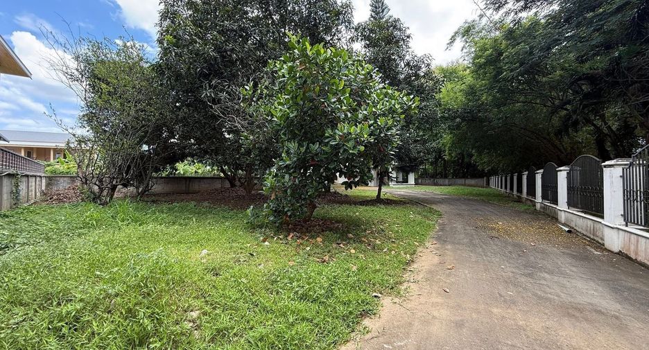 For sale 3 bedrooms house in Mueang Chiang Mai, Chiang Mai