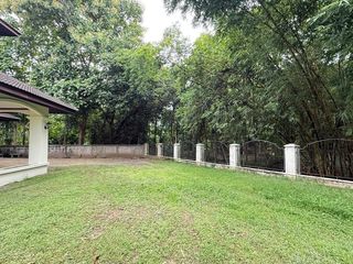 For sale 3 bedrooms house in Mueang Chiang Mai, Chiang Mai