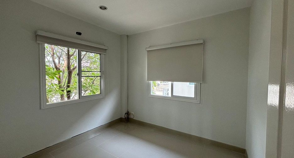 À vendre 3 chambres maison à Mueang Chiang Mai, Chiang Mai