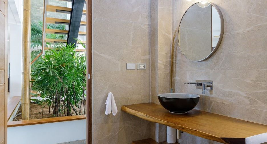 For rent 4 bedrooms villa in Ko Pha-ngan, Surat Thani