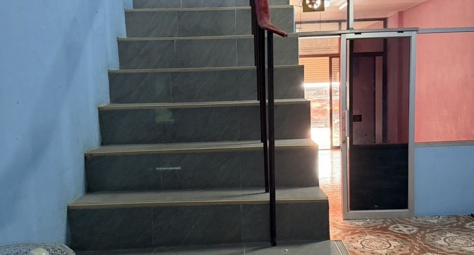For sale 1 bed retail Space in Bang Lamung, Chonburi