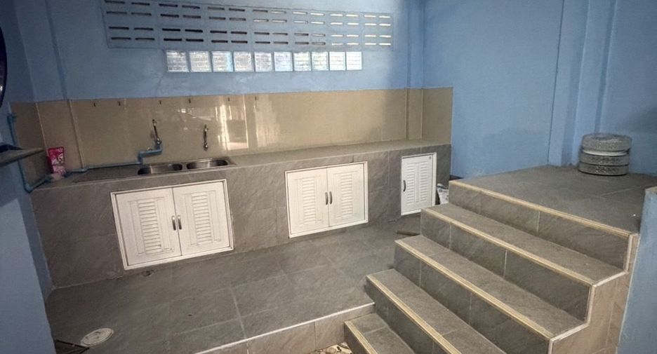 For sale 1 bed retail Space in Bang Lamung, Chonburi