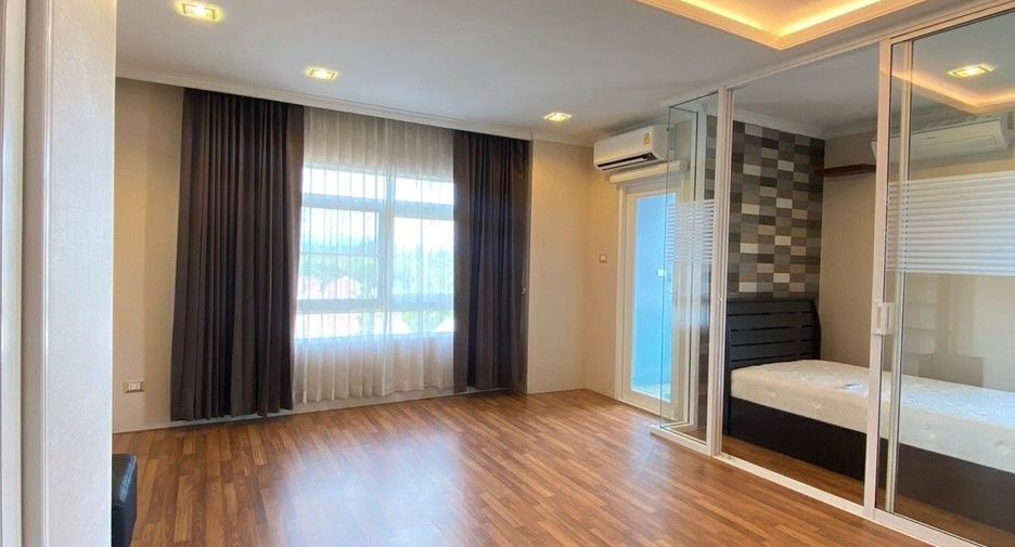 For sale 2 bedrooms condo in Mueang Chiang Mai, Chiang Mai