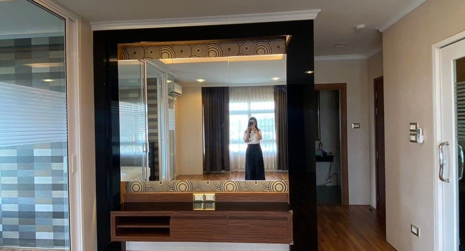 For sale 2 bedrooms condo in Mueang Chiang Mai, Chiang Mai