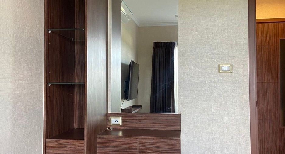 For sale 2 bedrooms condo in Mueang Chiang Mai, Chiang Mai