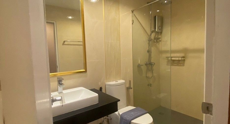 For sale 2 bedrooms condo in Mueang Chiang Mai, Chiang Mai
