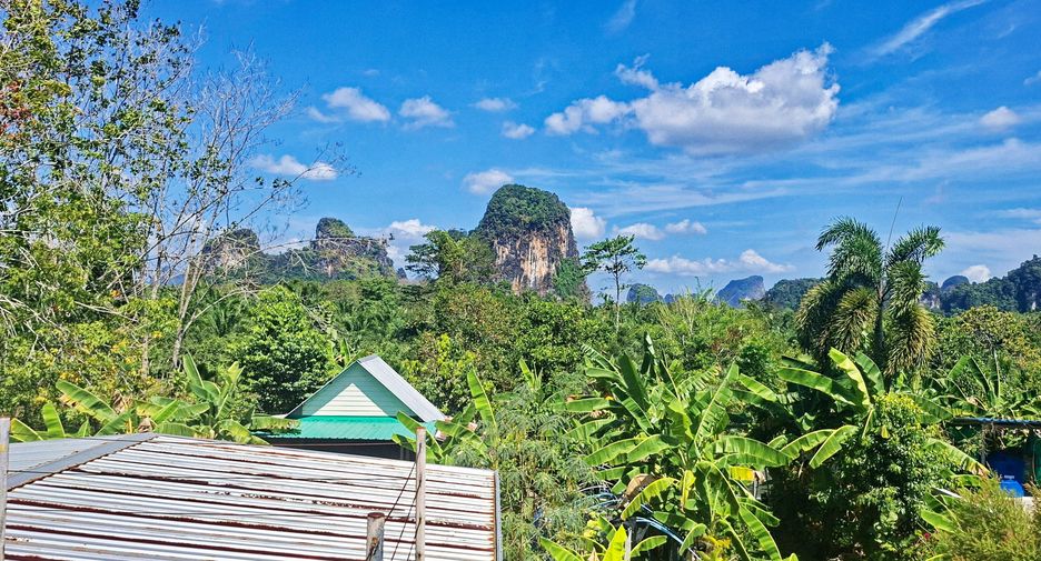 Haus zum Kauf mit 1 Zimmer in Mueang Krabi, Krabi