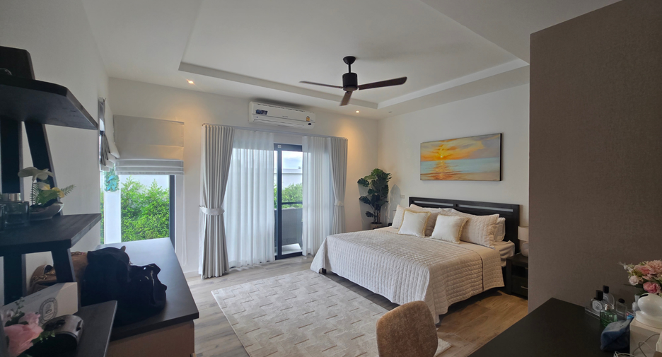For rent 3 bedrooms villa in Hua Hin, Prachuap Khiri Khan
