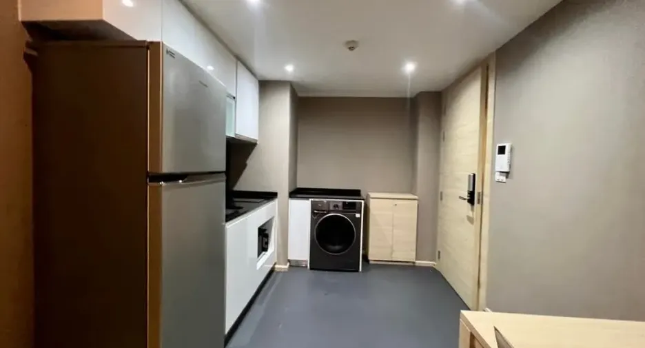 À vendre et à louer 1 chambre condo à Sathon, Bangkok