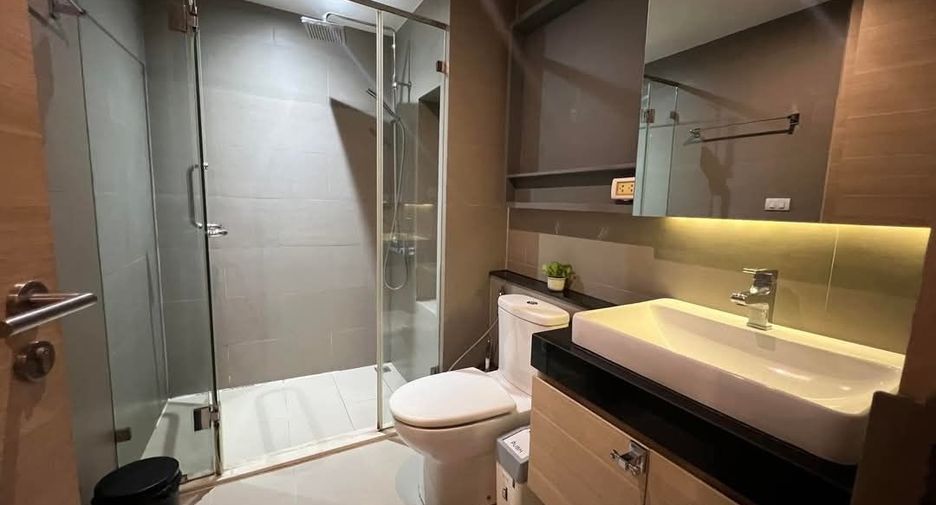 For sale and for rent 1 bed condo in Sathon, Bangkok
