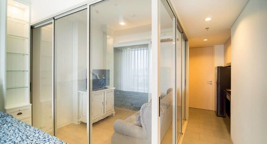 For sale 1 bed condo in Phaya Thai, Bangkok