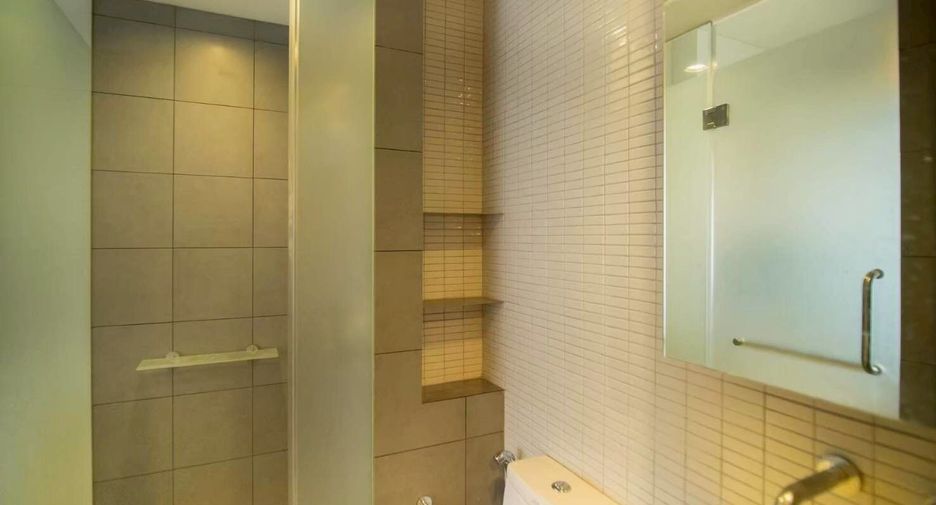 For sale 1 bed condo in Phaya Thai, Bangkok
