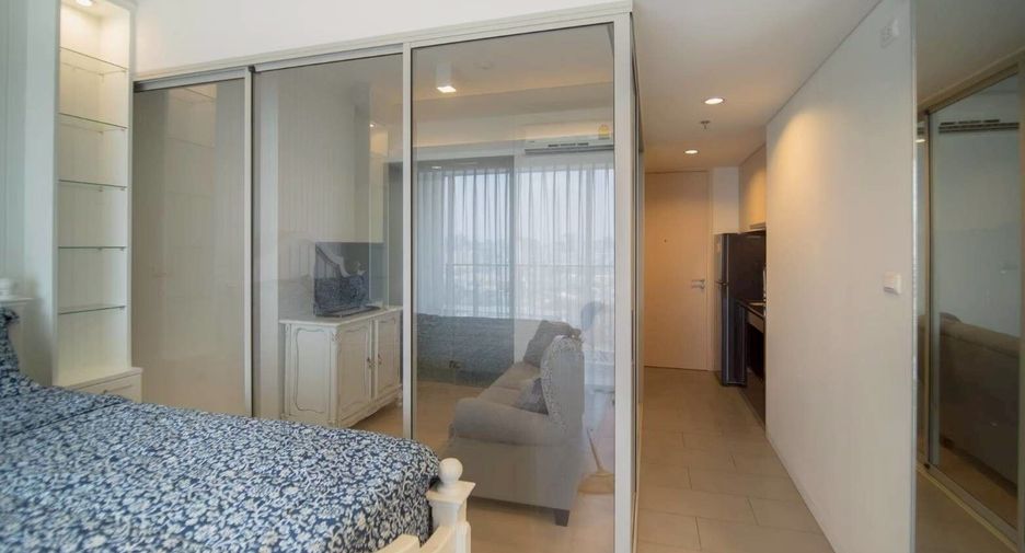 For sale 1 bed condo in Phaya Thai, Bangkok