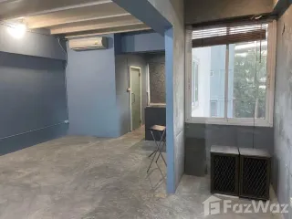 Condo en venta de estudio en Khlong Toei, Bangkok