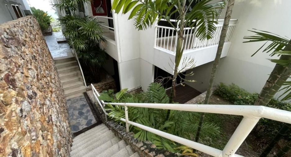 For rent 4 bedrooms condo in Bang Lamung, Chonburi