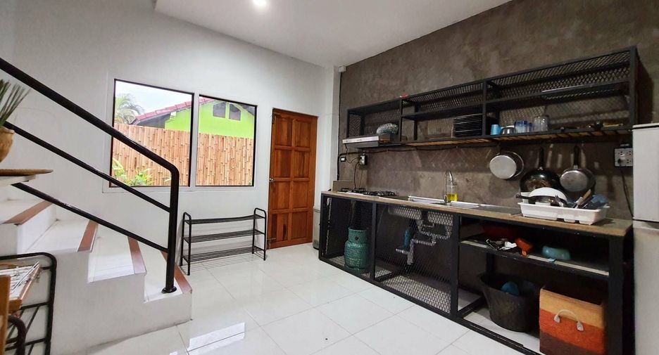 For rent 2 bedrooms townhouse in Ko Samui, Surat Thani