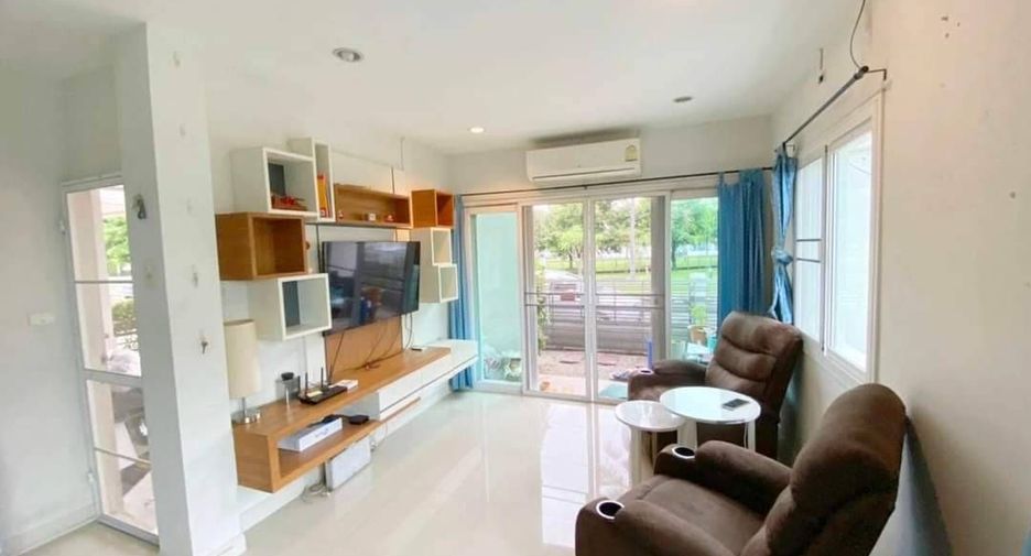 For rent 3 bedrooms house in Mueang Chiang Mai, Chiang Mai