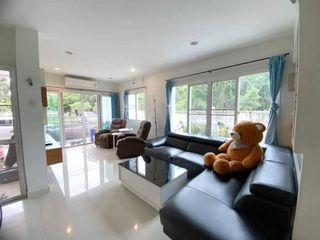 For rent 3 bedrooms house in Mueang Chiang Mai, Chiang Mai