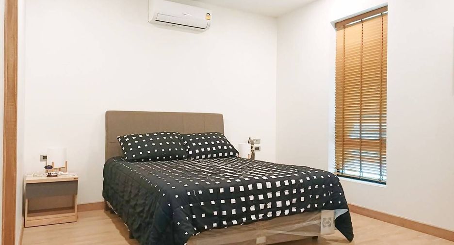 For sale 4 ベッドルーム house in San Kamphaeng, Chiang Mai