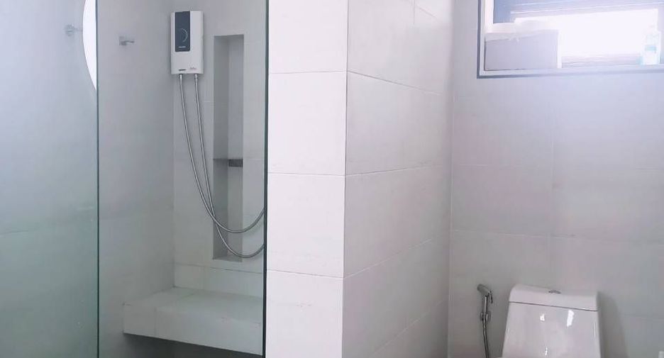 For sale 4 ベッドルーム house in San Kamphaeng, Chiang Mai