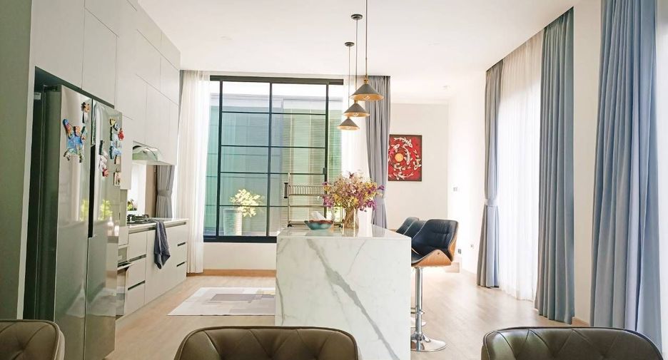 For sale 4 ベッドルーム house in San Kamphaeng, Chiang Mai