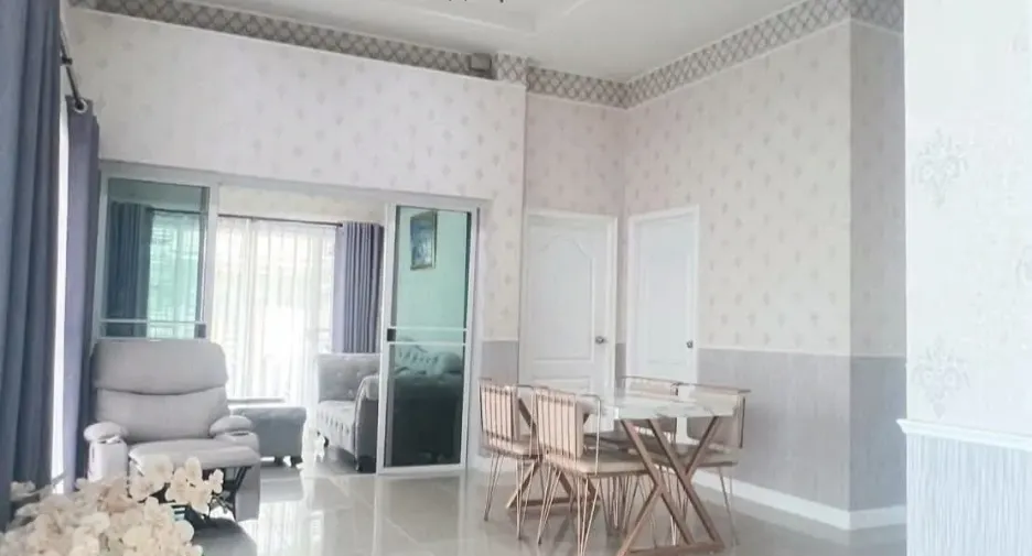 For rent 4 bedrooms villa in Hua Hin, Prachuap Khiri Khan