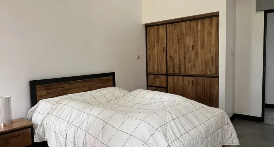 Продажа 5 спальни дом в Дои Сакет, Чианг Маи