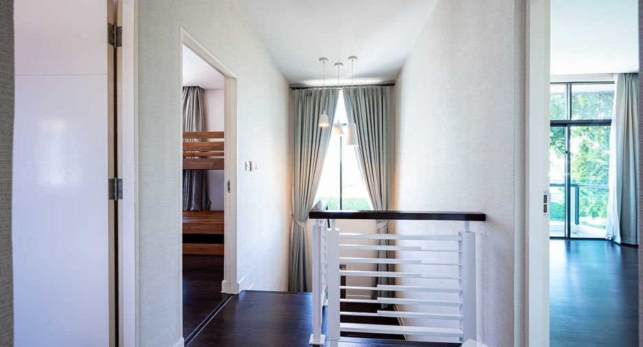 For sale 4 bedrooms house in Prawet, Bangkok