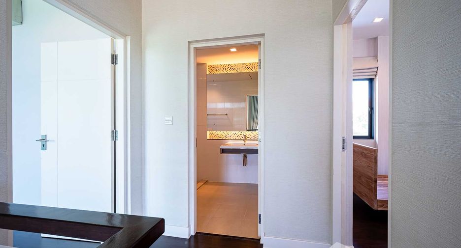 For sale 4 bedrooms house in Prawet, Bangkok